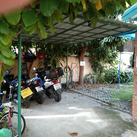 Dutch Cosy Home Chiang Mai Extérieur photo