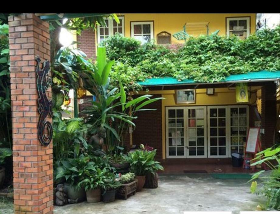 Dutch Cosy Home Chiang Mai Extérieur photo